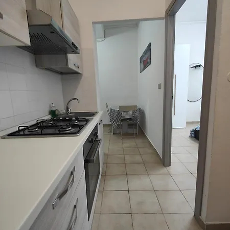Bilocale 40 Mq Con Parcheggio Privato Διαμέρισμα Μιλάνο