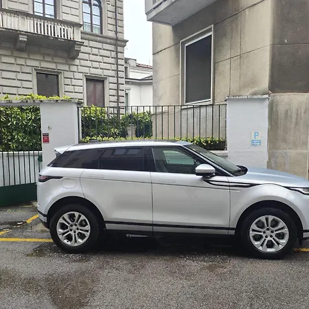 Διαμέρισμα Bilocale 40 Mq Con Parcheggio Privato Μιλάνο